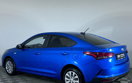 Hyundai Solaris II рестайлинг, 2021 год, 1 599 000 рублей, 6 фотография