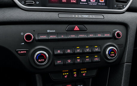 KIA Sportage IV рестайлинг, 2021 год, 2 680 000 рублей, 16 фотография