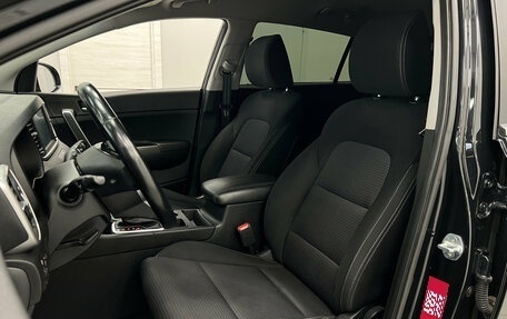 KIA Sportage IV рестайлинг, 2021 год, 2 680 000 рублей, 18 фотография