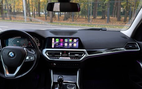 BMW 3 серия, 2021 год, 1 475 000 рублей, 12 фотография