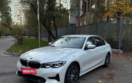 BMW 3 серия, 2021 год, 1 475 000 рублей, 2 фотография