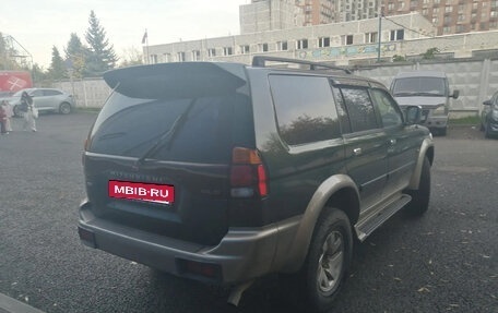Mitsubishi Pajero Sport II рестайлинг, 2000 год, 850 000 рублей, 6 фотография