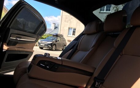 BMW 7 серия, 2010 год, 2 500 000 рублей, 7 фотография