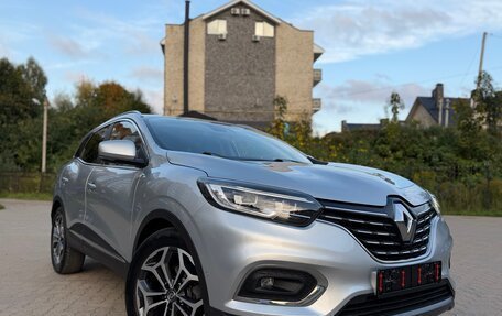Renault Kadjar I рестайлинг, 2019 год, 2 080 000 рублей, 2 фотография