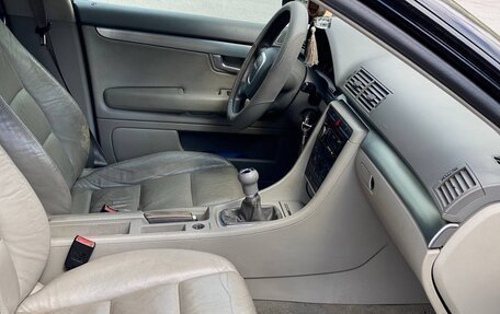 Audi A4, 2005 год, 599 999 рублей, 11 фотография
