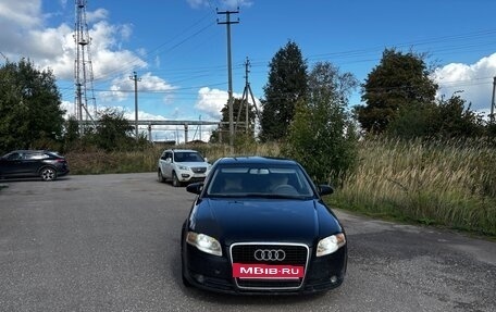 Audi A4, 2005 год, 599 999 рублей, 9 фотография