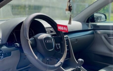 Audi A4, 2005 год, 599 999 рублей, 13 фотография