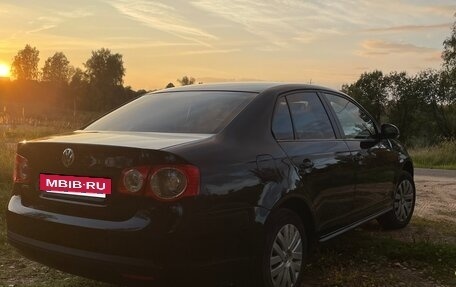Volkswagen Jetta VI, 2010 год, 630 000 рублей, 5 фотография