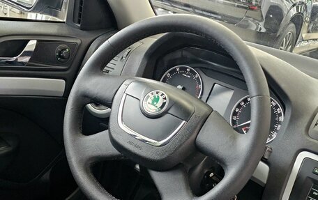 Skoda Octavia, 2011 год, 945 000 рублей, 21 фотография