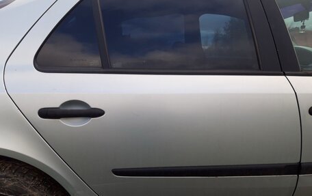 Renault Laguna II, 2002 год, 100 000 рублей, 4 фотография