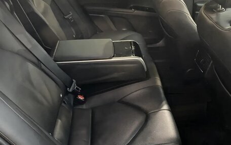 Toyota Camry, 2019 год, 3 000 000 рублей, 13 фотография