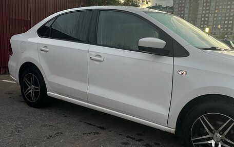 Volkswagen Polo VI (EU Market), 2011 год, 650 000 рублей, 3 фотография