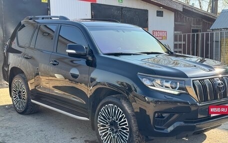 Toyota Land Cruiser Prado 150 рестайлинг 2, 2021 год, 6 885 800 рублей, 2 фотография