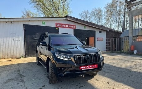 Toyota Land Cruiser Prado 150 рестайлинг 2, 2021 год, 6 885 800 рублей, 3 фотография