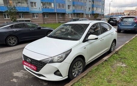 Hyundai Solaris II рестайлинг, 2020 год, 1 300 000 рублей, 7 фотография