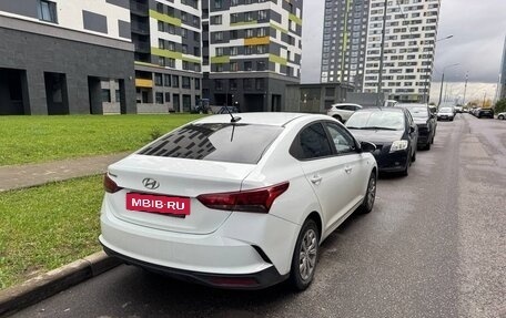 Hyundai Solaris II рестайлинг, 2020 год, 1 300 000 рублей, 2 фотография