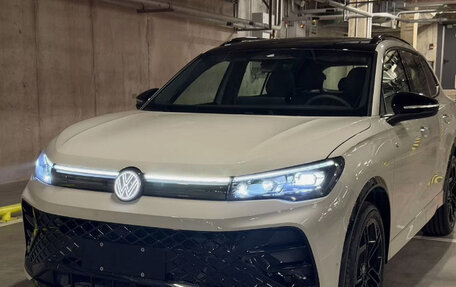 Volkswagen Tiguan, 2026 год, 4 860 000 рублей, 1 фотография