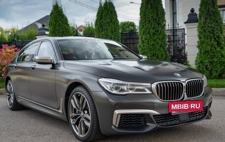 BMW 7 серия, 2017 год, 4 000 000 рублей, 3 фотография
