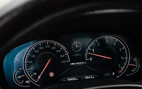 BMW 7 серия, 2017 год, 4 000 000 рублей, 14 фотография