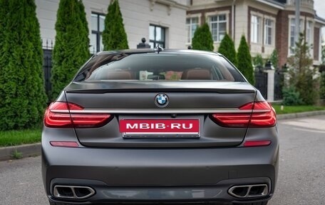 BMW 7 серия, 2017 год, 4 000 000 рублей, 8 фотография