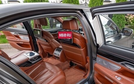 BMW 7 серия, 2017 год, 4 000 000 рублей, 37 фотография