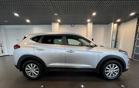 Hyundai Tucson III, 2019 год, 2 199 000 рублей, 2 фотография