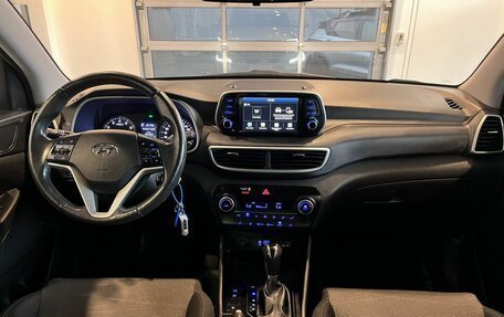 Hyundai Tucson III, 2019 год, 2 199 000 рублей, 9 фотография