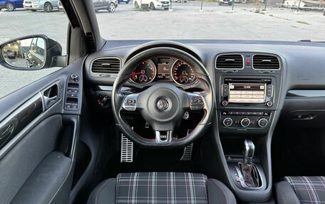Volkswagen Golf GTI VII, 2011 год, 1 699 000 рублей, 31 фотография