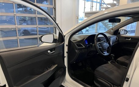 Hyundai Solaris II рестайлинг, 2020 год, 1 320 000 рублей, 22 фотография