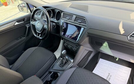 Volkswagen Tiguan II, 2018 год, 1 790 000 рублей, 13 фотография