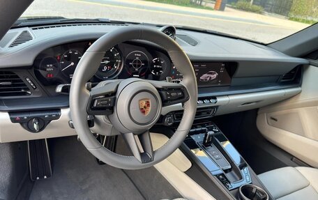 Porsche 911, 2022 год, 16 500 000 рублей, 26 фотография