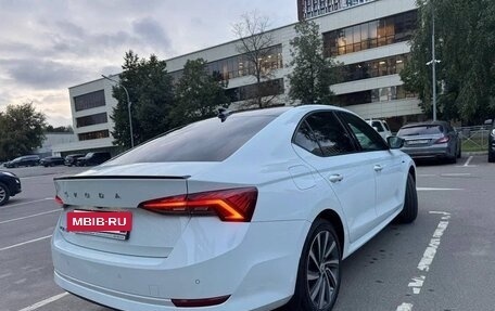 Skoda Octavia IV, 2021 год, 2 300 000 рублей, 2 фотография