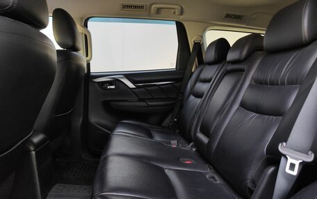 Mitsubishi Pajero Sport III рестайлинг, 2018 год, 3 350 000 рублей, 15 фотография