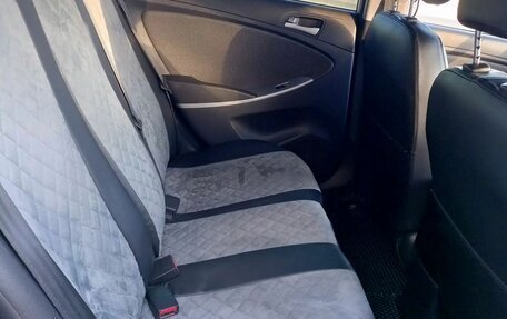 Hyundai Solaris II рестайлинг, 2014 год, 850 000 рублей, 9 фотография
