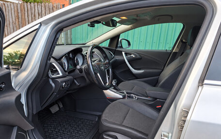 Opel Astra J, 2012 год, 665 000 рублей, 2 фотография