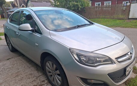 Opel Astra J, 2012 год, 665 000 рублей, 13 фотография