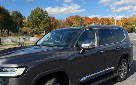 Toyota Land Cruiser, 2023 год, 12 500 000 рублей, 4 фотография