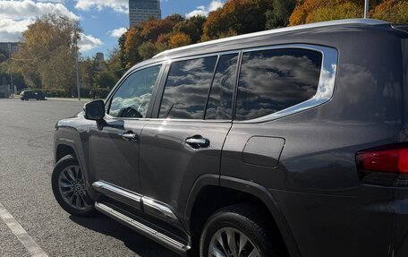 Toyota Land Cruiser, 2023 год, 12 500 000 рублей, 5 фотография