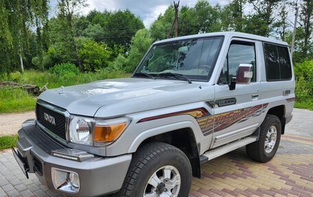 Toyota Land Cruiser 70, 2021 год, 6 750 000 рублей, 13 фотография