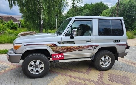 Toyota Land Cruiser 70, 2021 год, 6 750 000 рублей, 14 фотография