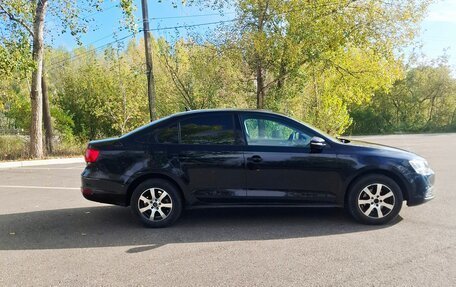Volkswagen Jetta VI, 2013 год, 685 000 рублей, 3 фотография