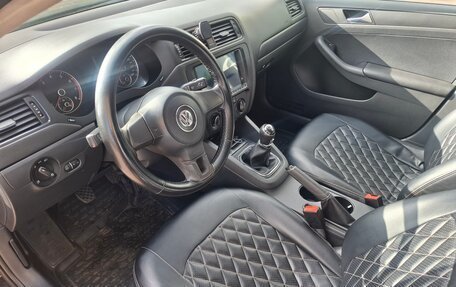 Volkswagen Jetta VI, 2013 год, 685 000 рублей, 9 фотография