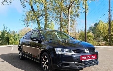 Volkswagen Jetta VI, 2013 год, 685 000 рублей, 6 фотография