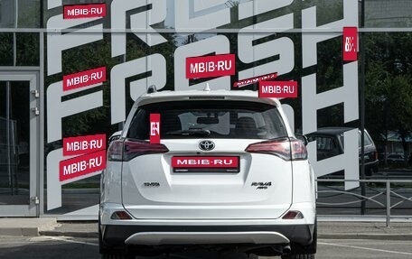 Toyota RAV4, 2016 год, 2 222 000 рублей, 4 фотография