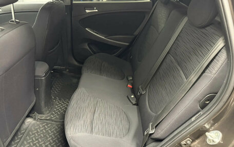 Hyundai Solaris II рестайлинг, 2015 год, 885 150 рублей, 15 фотография