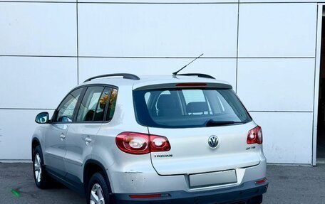 Volkswagen Tiguan I, 2010 год, 899 000 рублей, 6 фотография