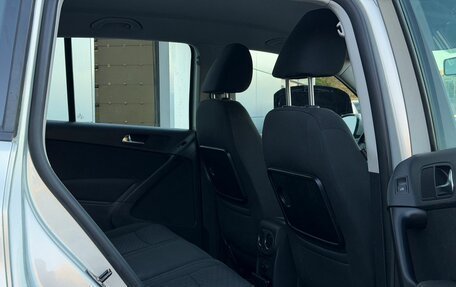 Volkswagen Tiguan I, 2010 год, 899 000 рублей, 10 фотография