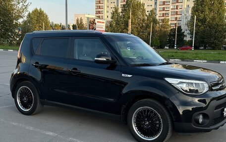 KIA Soul II рестайлинг, 2017 год, 1 550 000 рублей, 6 фотография