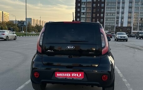 KIA Soul II рестайлинг, 2017 год, 1 550 000 рублей, 4 фотография