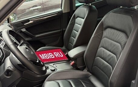 Volkswagen Tiguan II, 2018 год, 3 000 000 рублей, 12 фотография